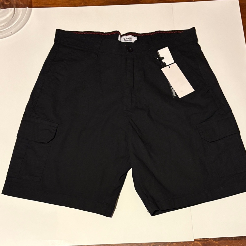 Men's Black Cargo Shorts